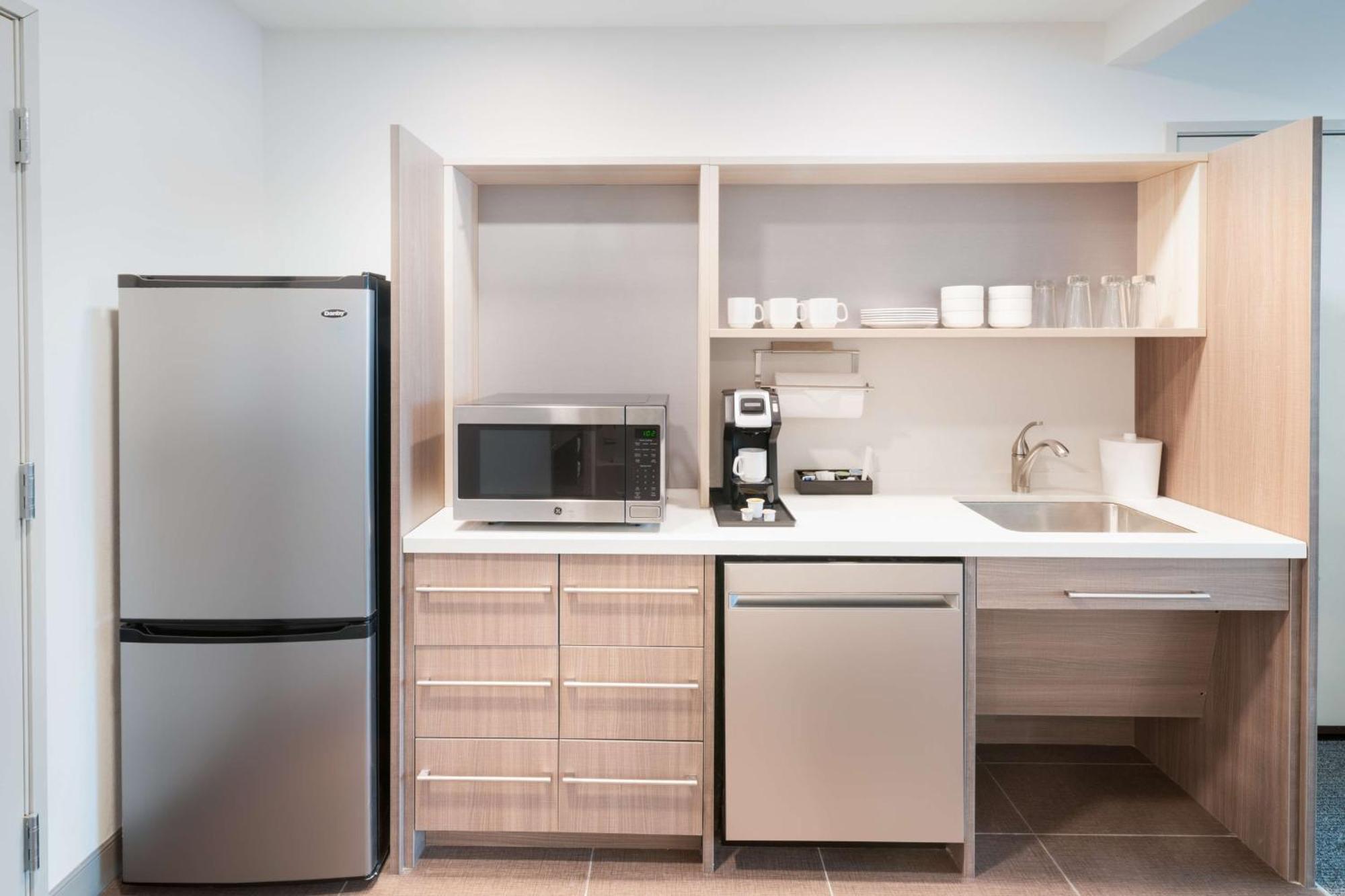 Home2 Suites By Hilton Brunswick Εξωτερικό φωτογραφία