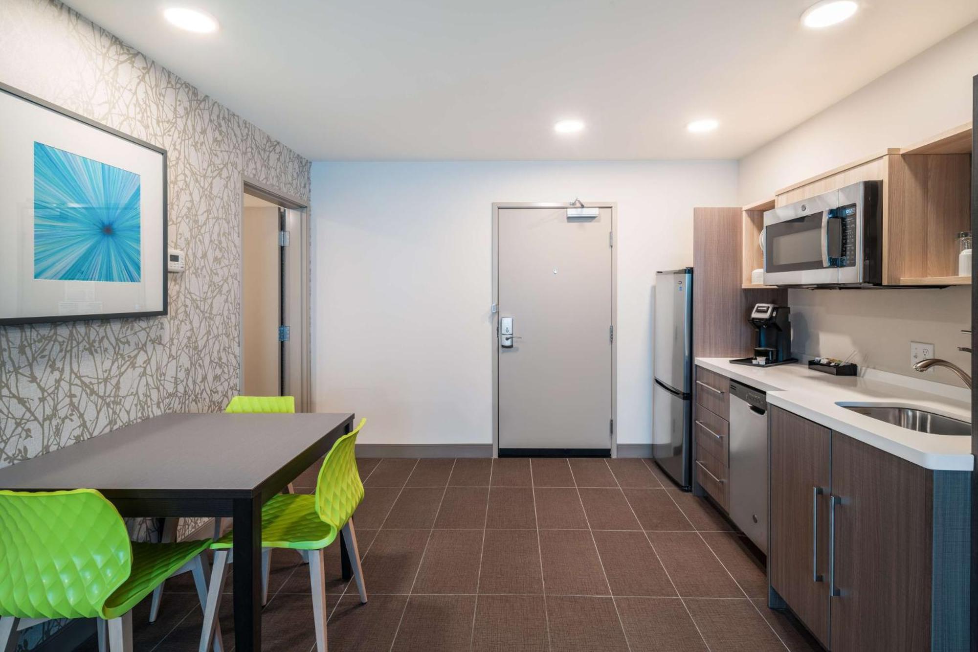 Home2 Suites By Hilton Brunswick Εξωτερικό φωτογραφία