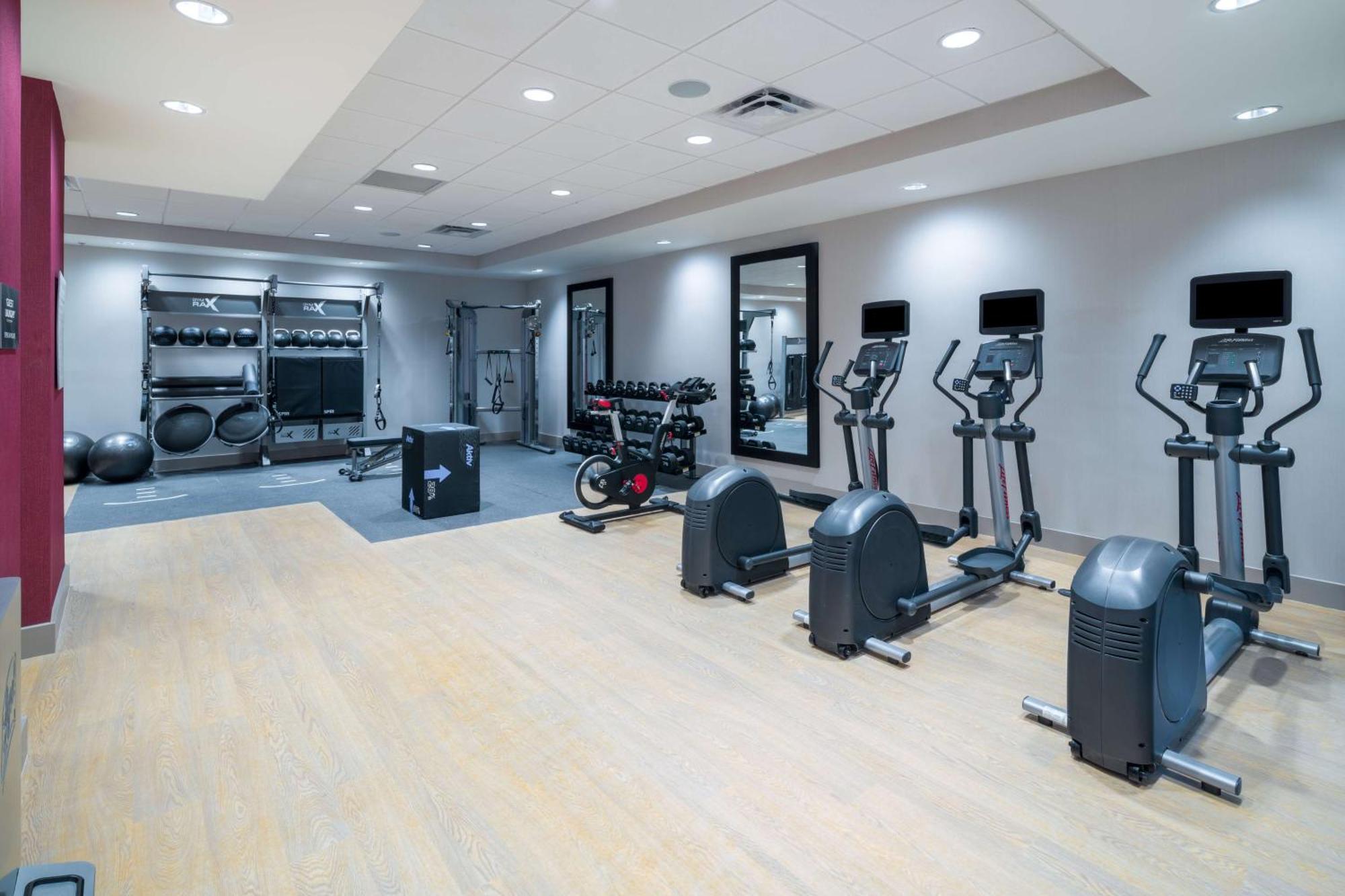 Home2 Suites By Hilton Brunswick Εξωτερικό φωτογραφία